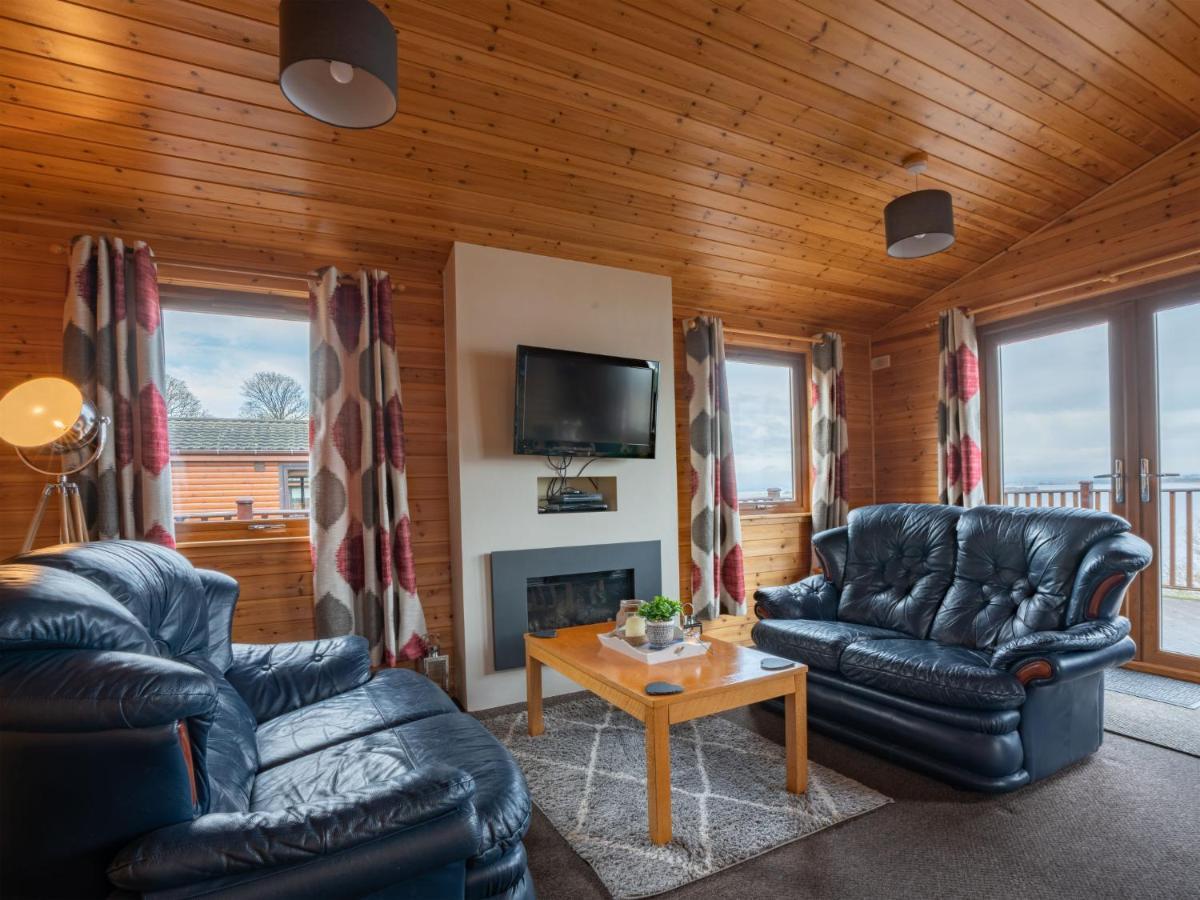 Chalet Loch Leven Lodge 12 By Interhome Kinross Exterior photo